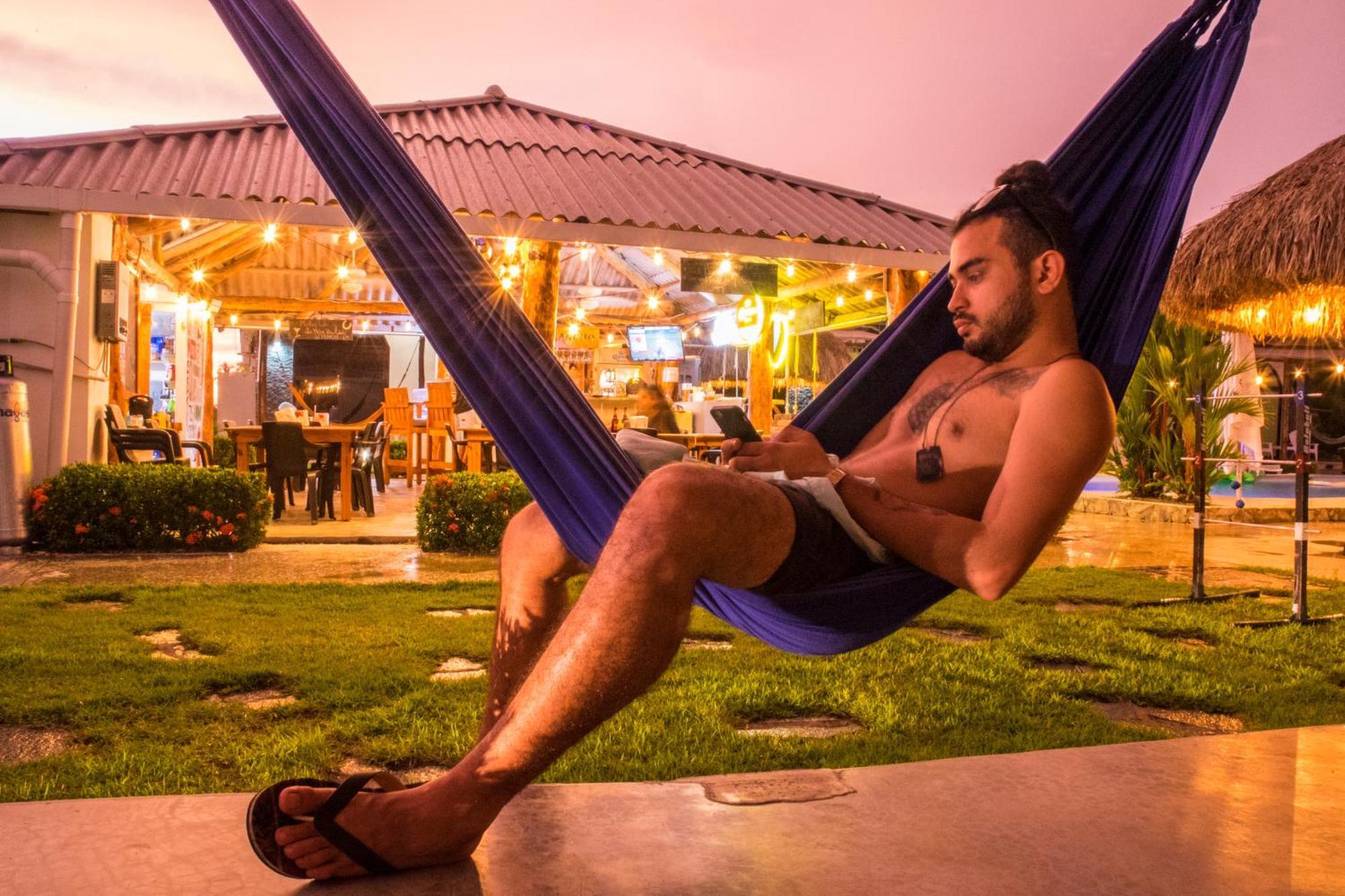 Show Pony Beach Resort And Suites Las Lajas  Eksteriør bilde